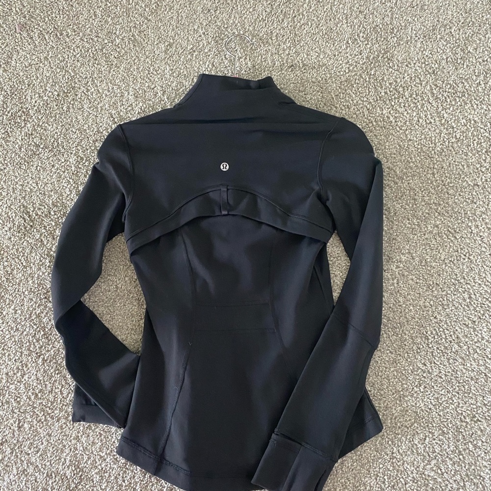 Black lulu lemon zip up